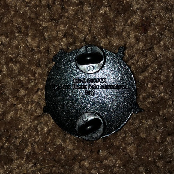 Dead surfer pin - Picture 3 of 3